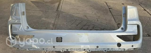 Parachoque trasero ssangyong rexton 2020-2023
