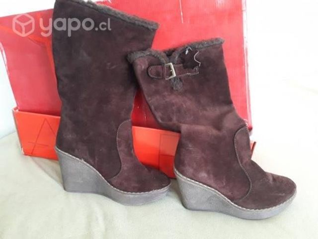 Botas
