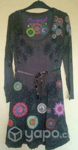 Vestidos Desigual. Como nuevos