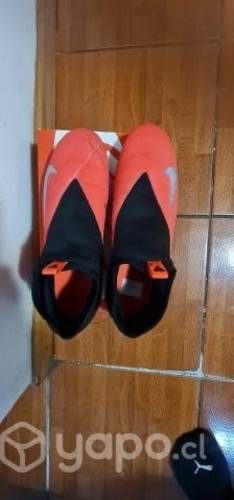 Zapatos de futbol
