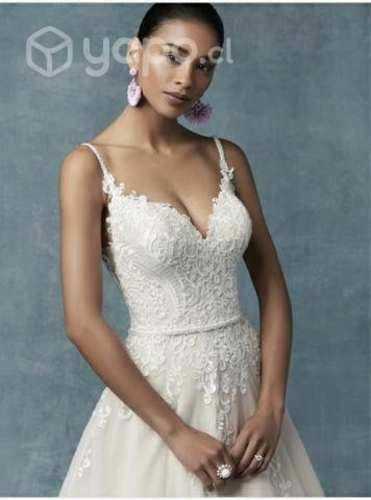 Espectacular Vestido de Novia Punto Clave