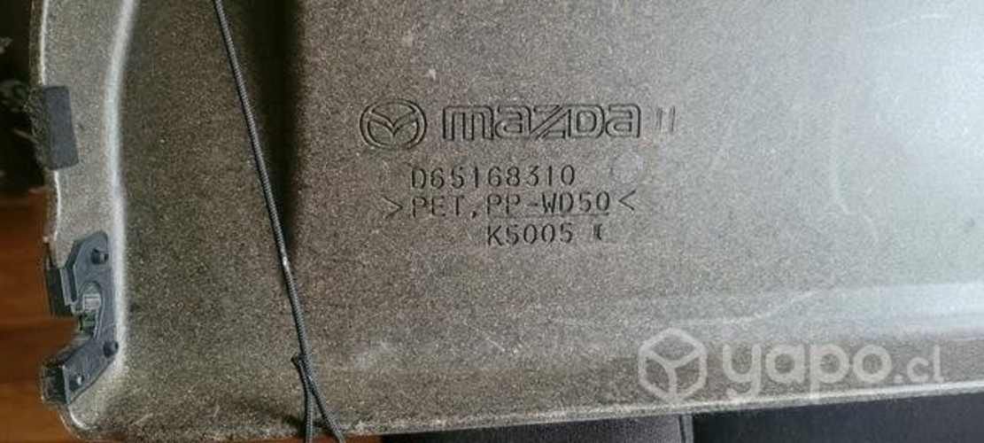 Bandeja trasera mazda 2