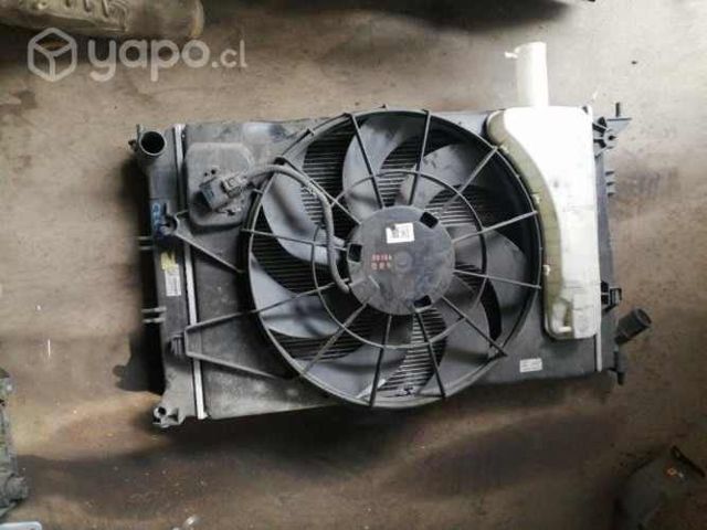 Radiador de agua+electro hyundai creta original