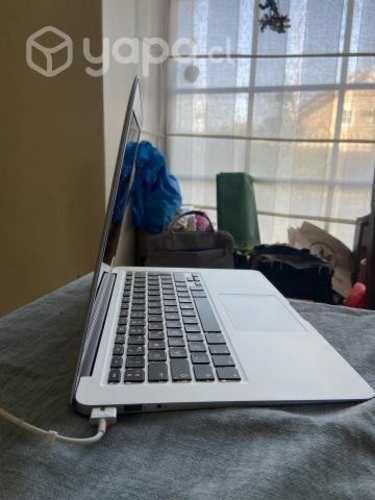 MacBook Air re acondicionado