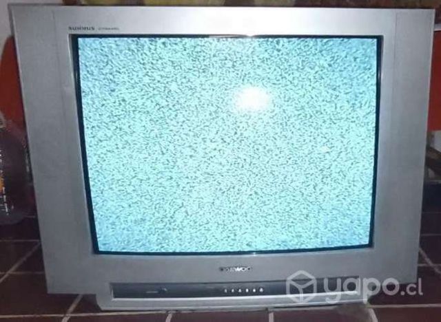Télévision antiguo marca Daewoo