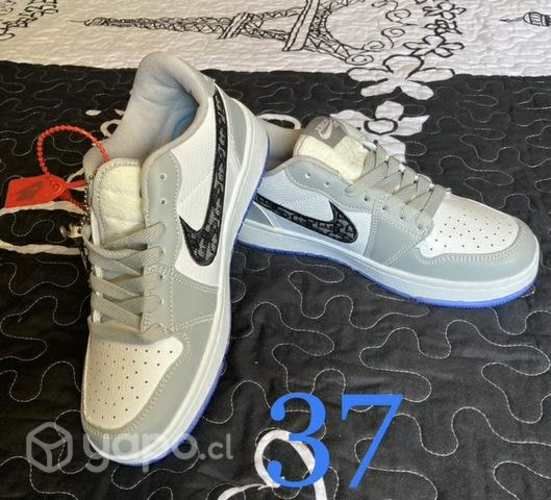 Zapatillas nike Dior número 37
