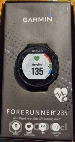 Garmin Forerunner 235