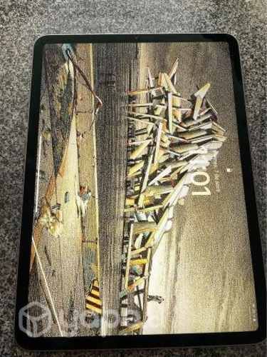 Ipad pro 2da gen 11" + Teclado Bluetooth