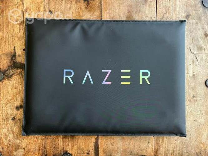 Razer blade 15 - oled 4k 60hz- geforce rtx 2070