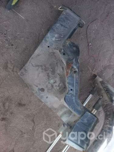 Punta de chassis i10 2011 >>