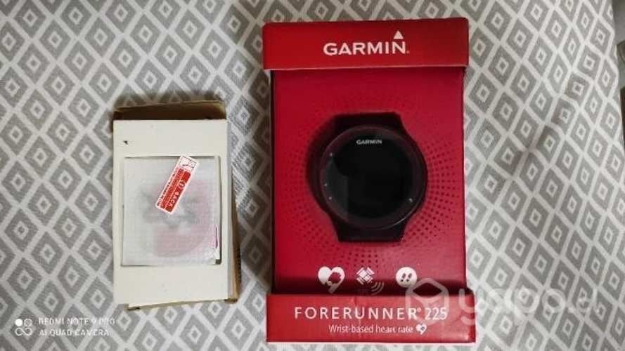 Reloj forerunner Garmin modelo 225