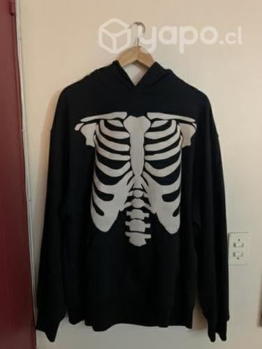 Poleron / hoodie negro NUBE