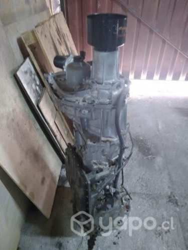 Caja de cambio nissan np300