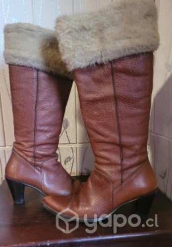 Botas pollini 100% cuero .