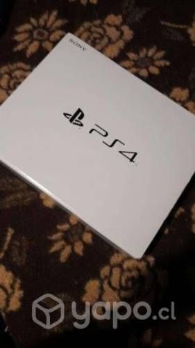PS4 Slim 1TERA 2 CONTROLES 1 JUEGO