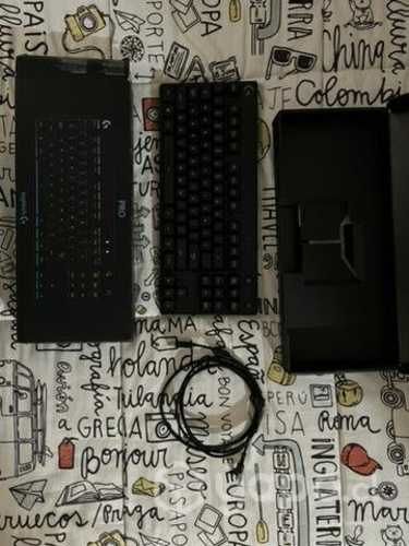 Teclado Logitech G PRO