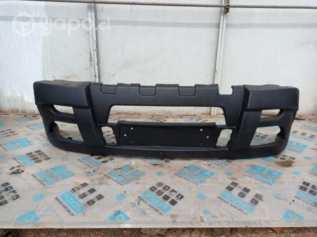 Parachoques delantero Mahindra Pick Up