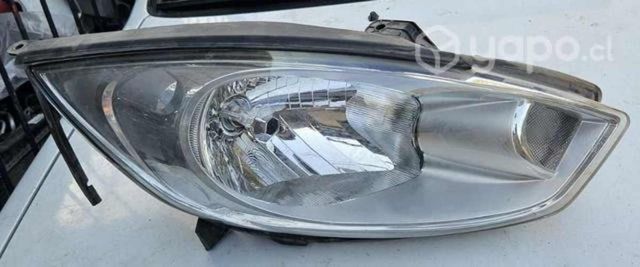 Optico derecho JAC J4 como nuevo original.