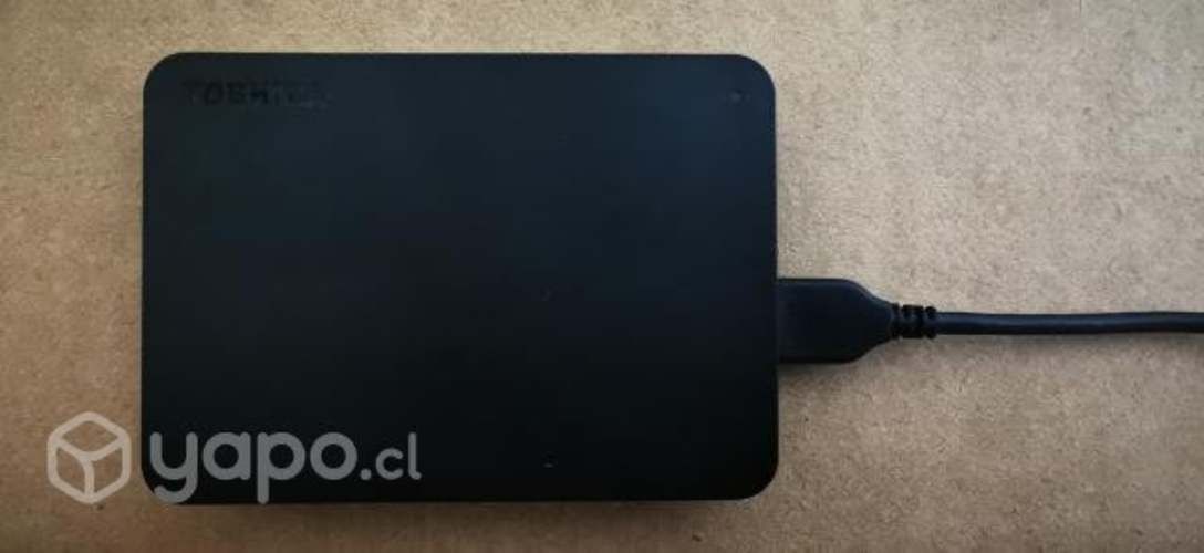 Disco duro externo Toshiba 4TB modelo DTB440