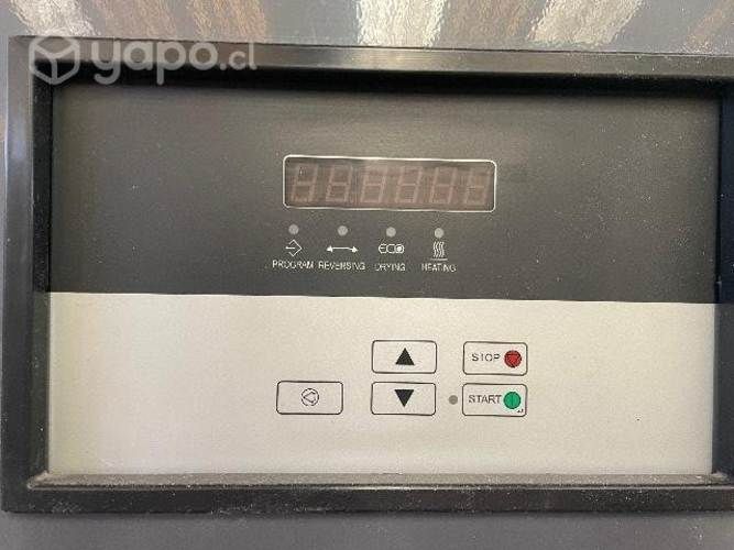 Secadora Industrial Eléctrica 34Kg nueva, sin uso