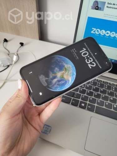 IPhone 11 Blanco + cargador original