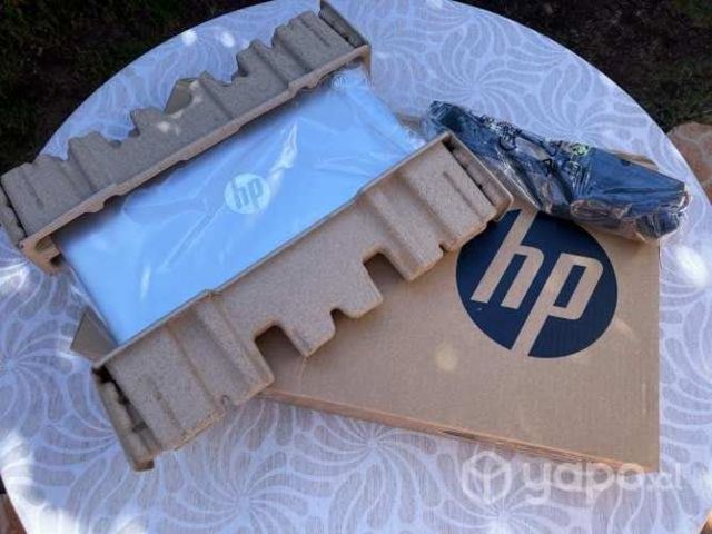 HP 14 PAVILION x360 CORE i5 / 8GB RAM / 512GB SSD