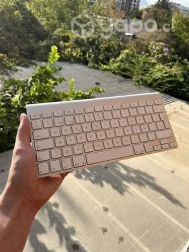Teclado portatil apple original