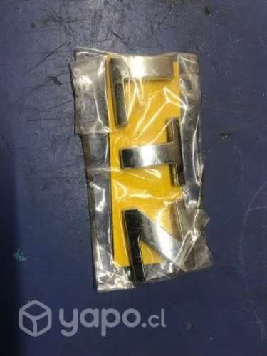 Logo portalon (LTZ) Chevrolet Silverado LTZ 2015