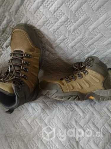 Zapatos y zapatillas