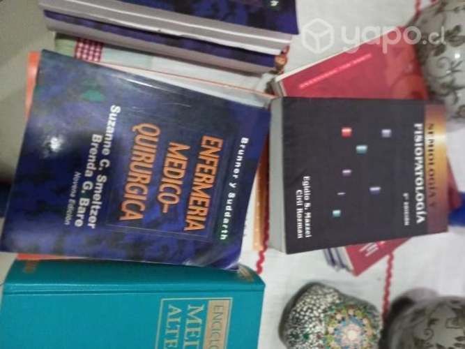 Libros de enfermería.