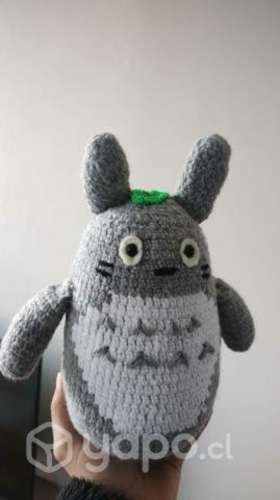 Amigurumi tejido anime totoro
