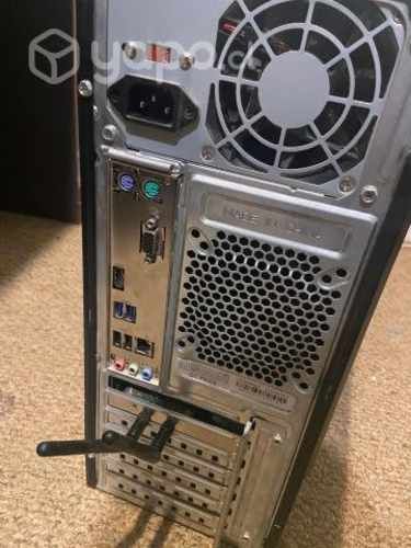 Pc semi nuevo