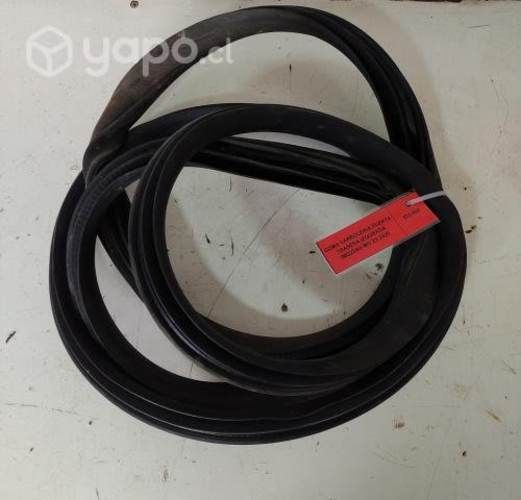 Goma Carroceria Puerta Tra izq (MGZ090) MG ZS 2020