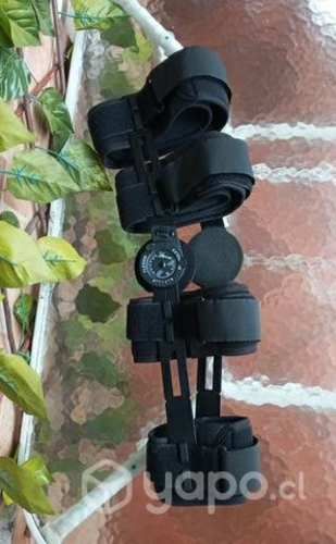 Rodillera articulada regulación flexo-extensión