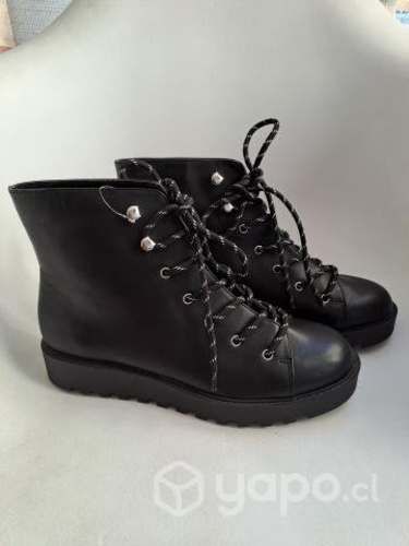 Botas de dama marca H&M