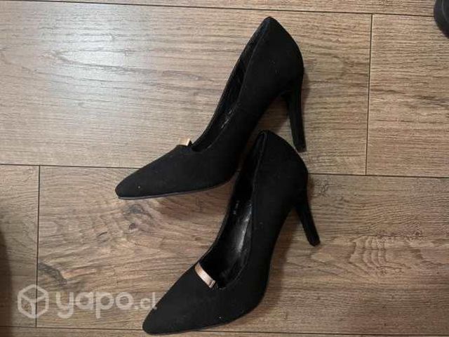 Calzado formal negro