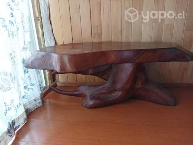 Mesita centro raíz de Alerce