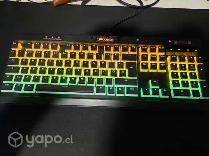 Corsair K70 red Switch