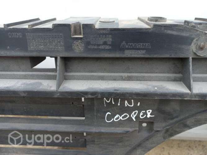 Frontal MINI countryman ORIGINAL detalle