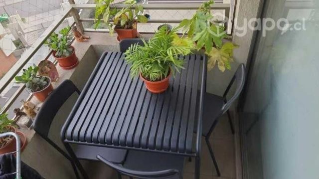 Juego de mesa y sillas para terraza en aluminio