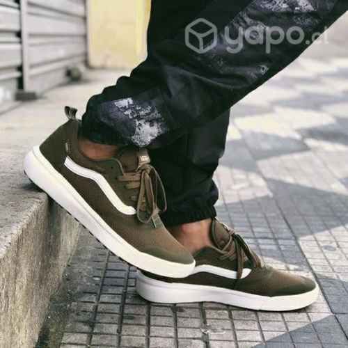 Vans ultra range verde militar