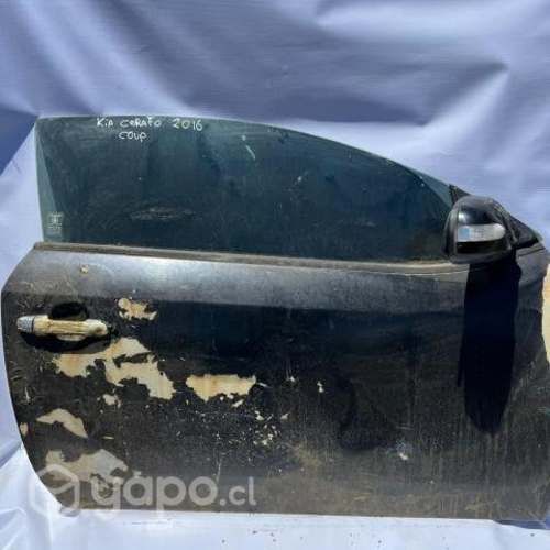 Puerta delantera derecha Kia Cerato Koup 2016