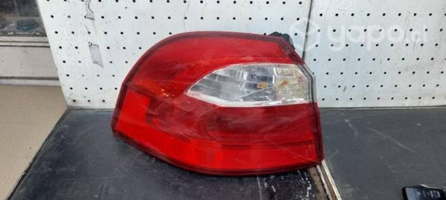 Kia rio 5 o 3 2015 original