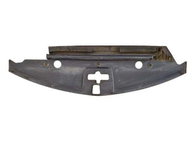 Cubre Frontal Superior Mazda BT