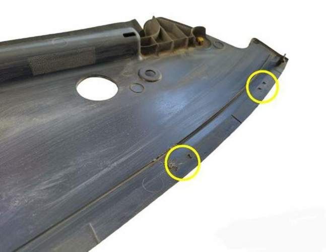 Cubre Frontal Superior Mazda BT