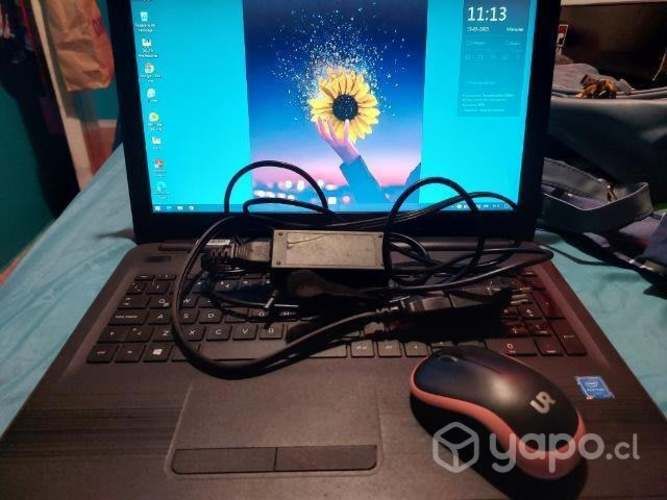 Reloj Samsung y notebook