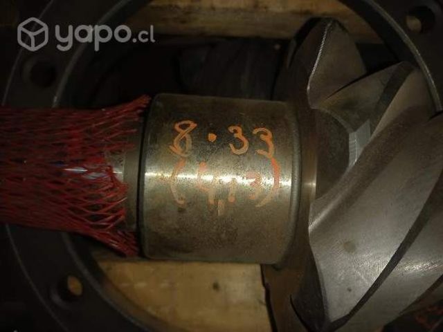 Corona y piñon 33 × 8 , 18 pulgadas nueva