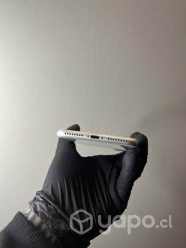 IPhone 8 Plus Blanco, seminuevo sin caja