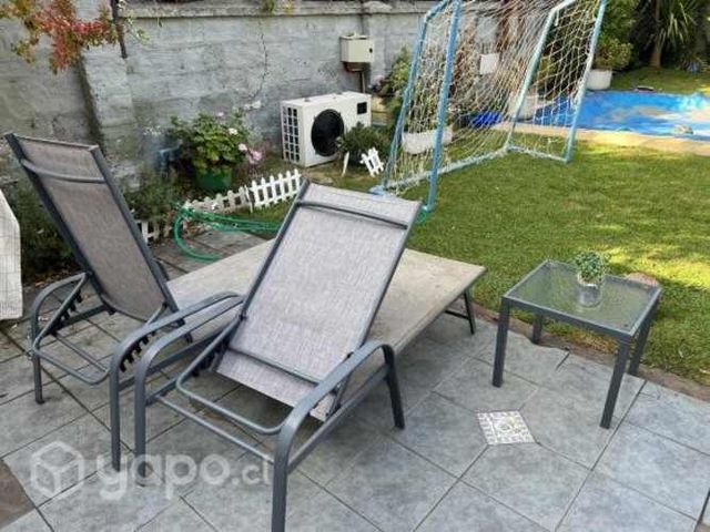 Juego de terraza, reposeras y mesita