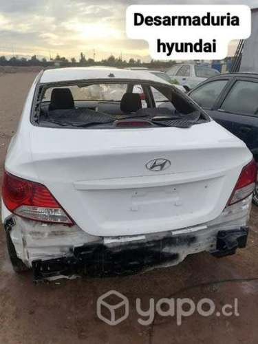 Farol trasero izquierdo hyundai Accen rb
